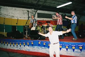 1999-beer-festival-kai-tak-3